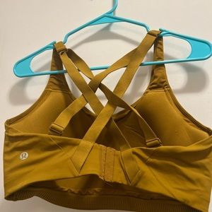 nwot lululemon energy bra in dark mustard 36DD